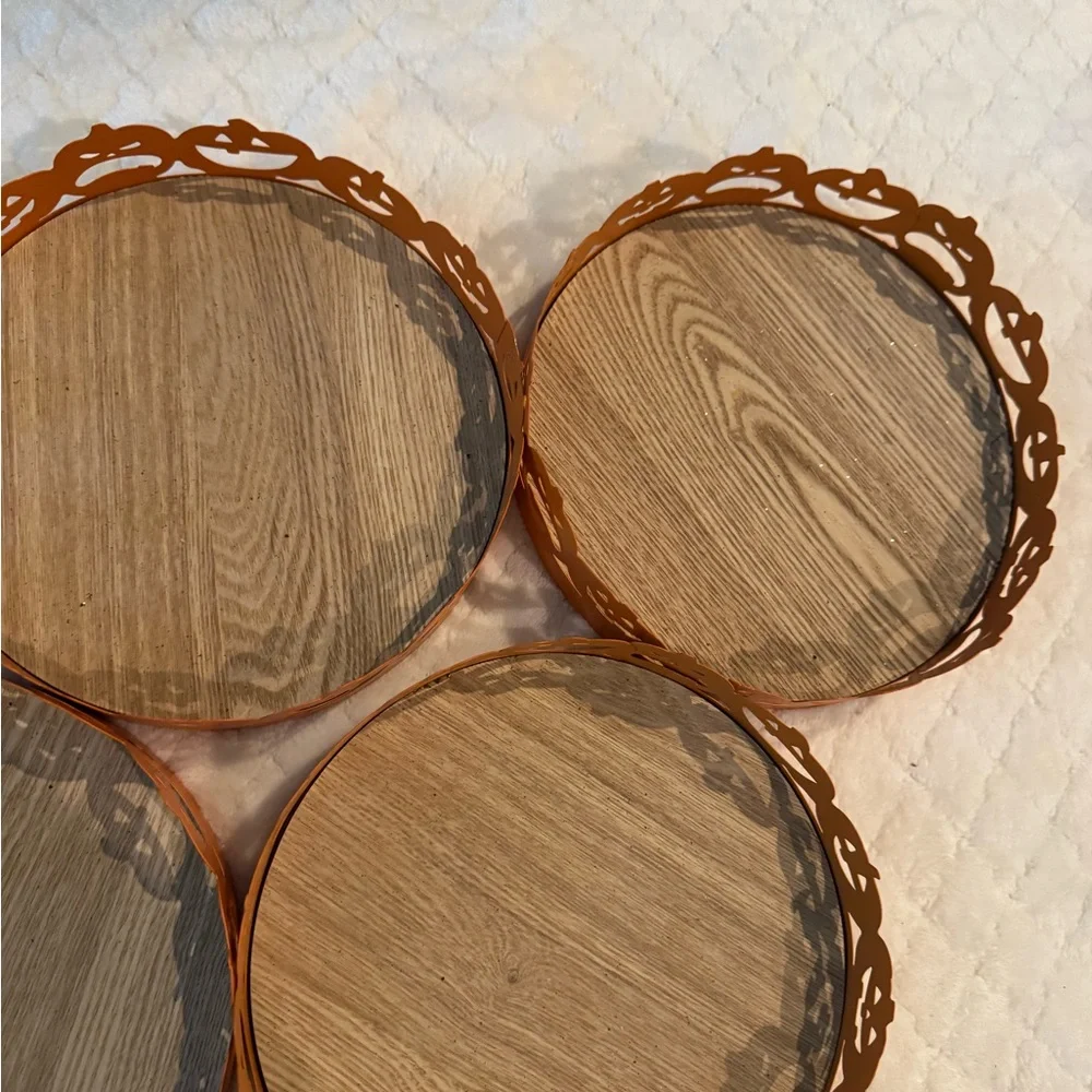 Target Pumpkin Round Trays (4)